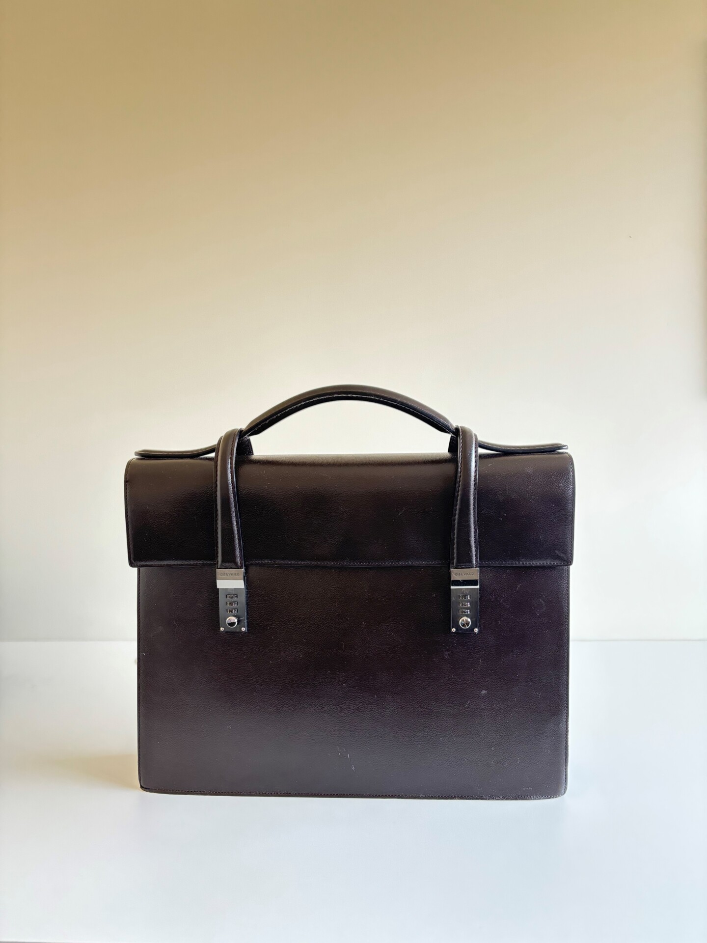 Delvaux aktetas Caractère 1+secret