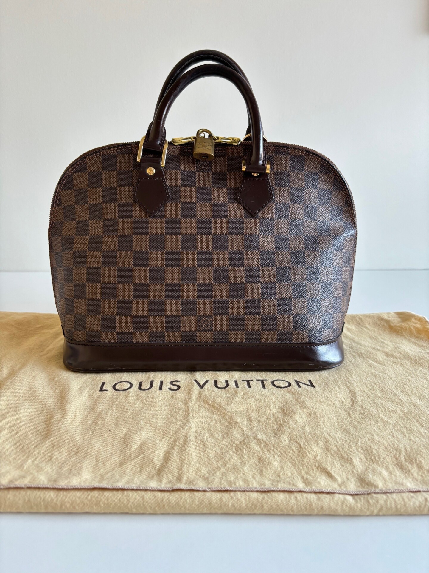 Louis Vuitton Alma PM Damier Ebene