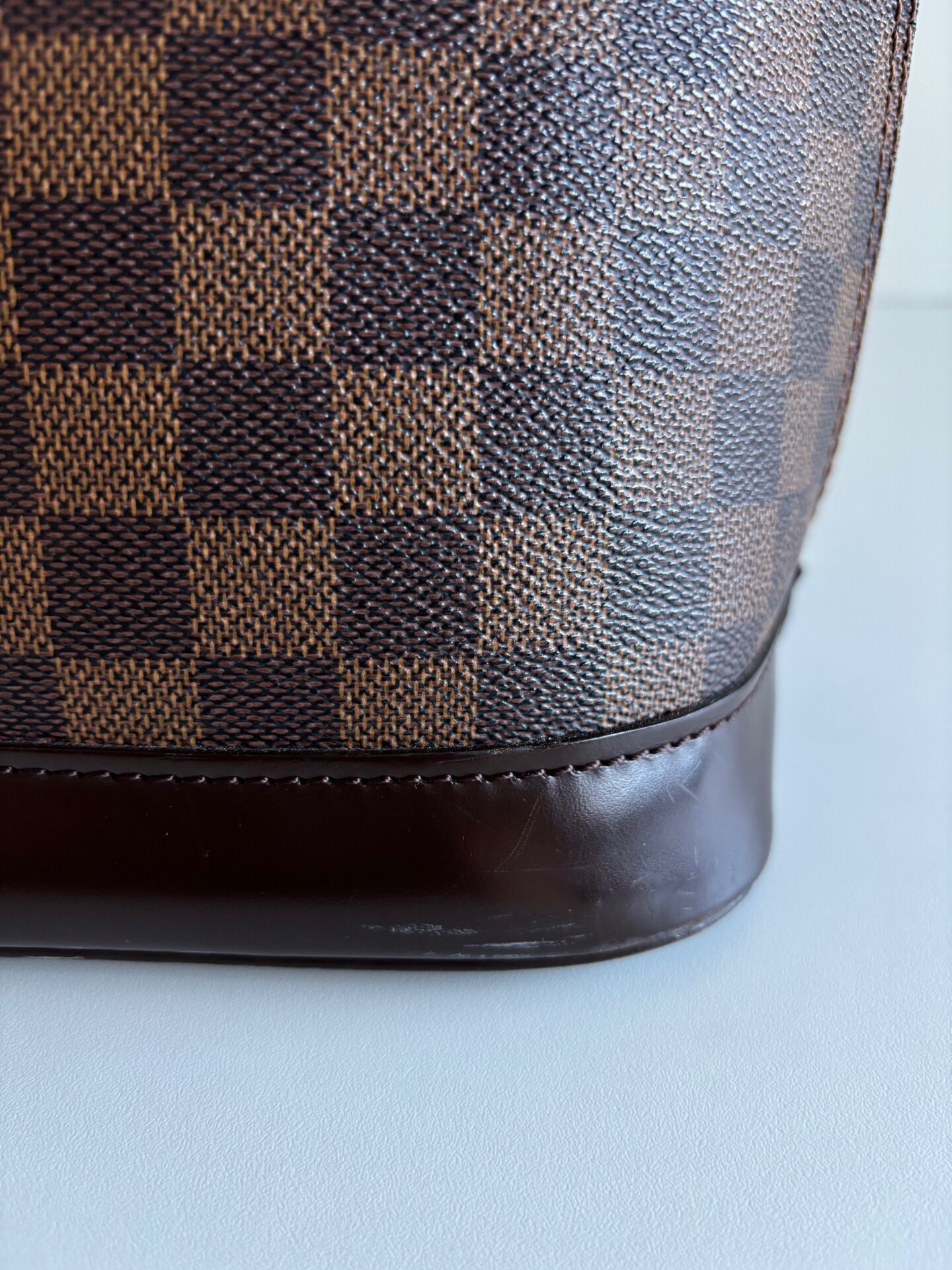 Louis Vuitton Alma PM Damier Ebene