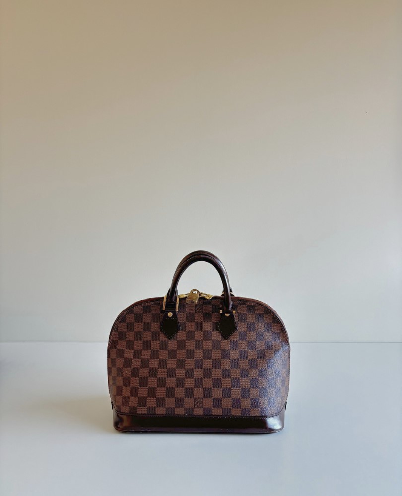 Louis Vuitton Alma damier ebene