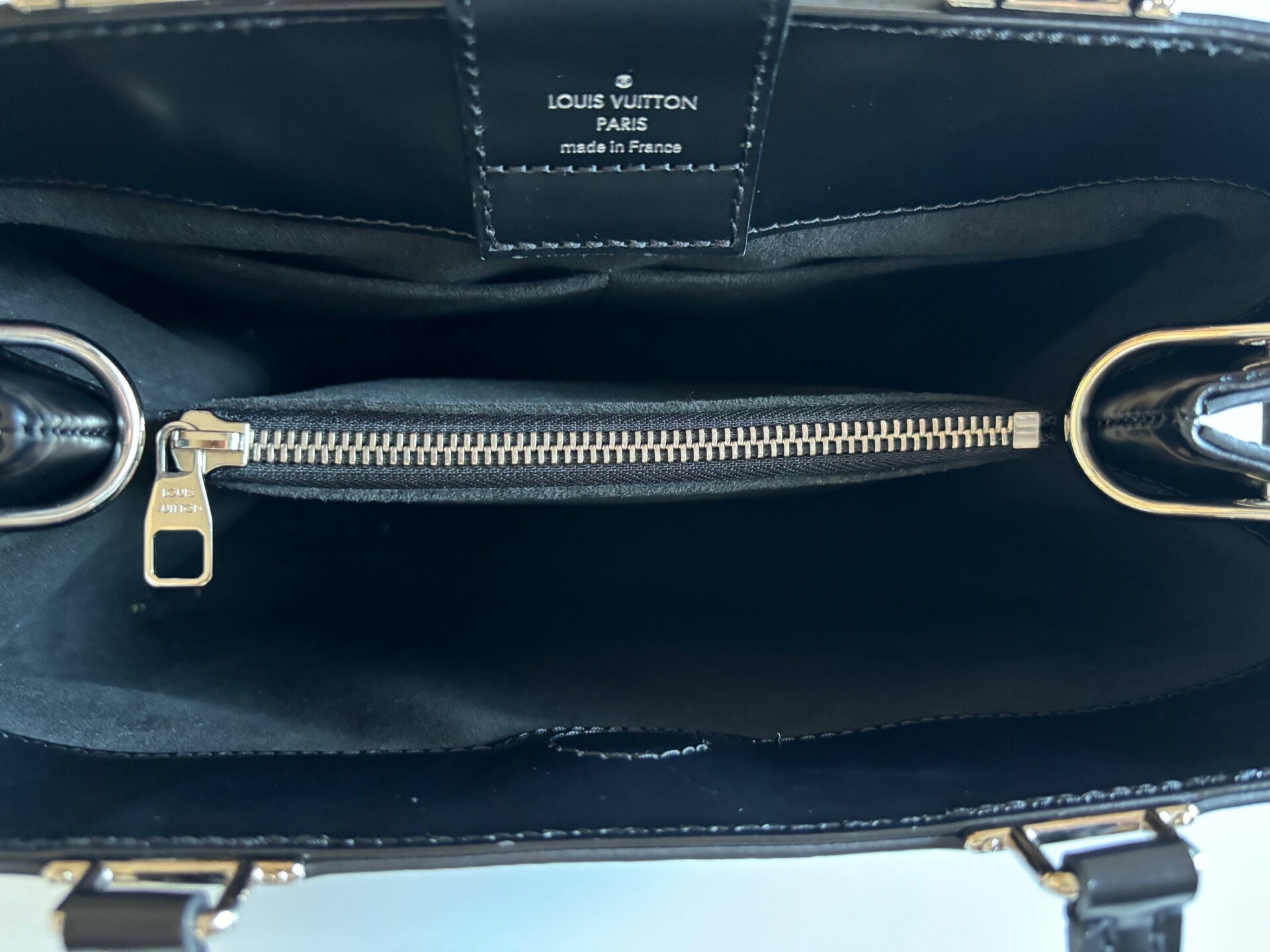 Louis Vuitton Kleber PM in epi leather