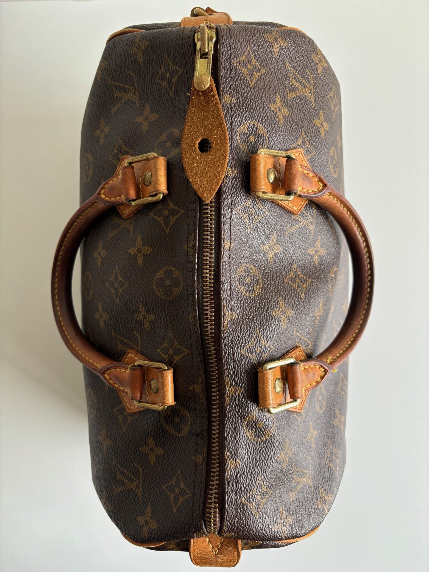 Louis Vuitton Speedy 30