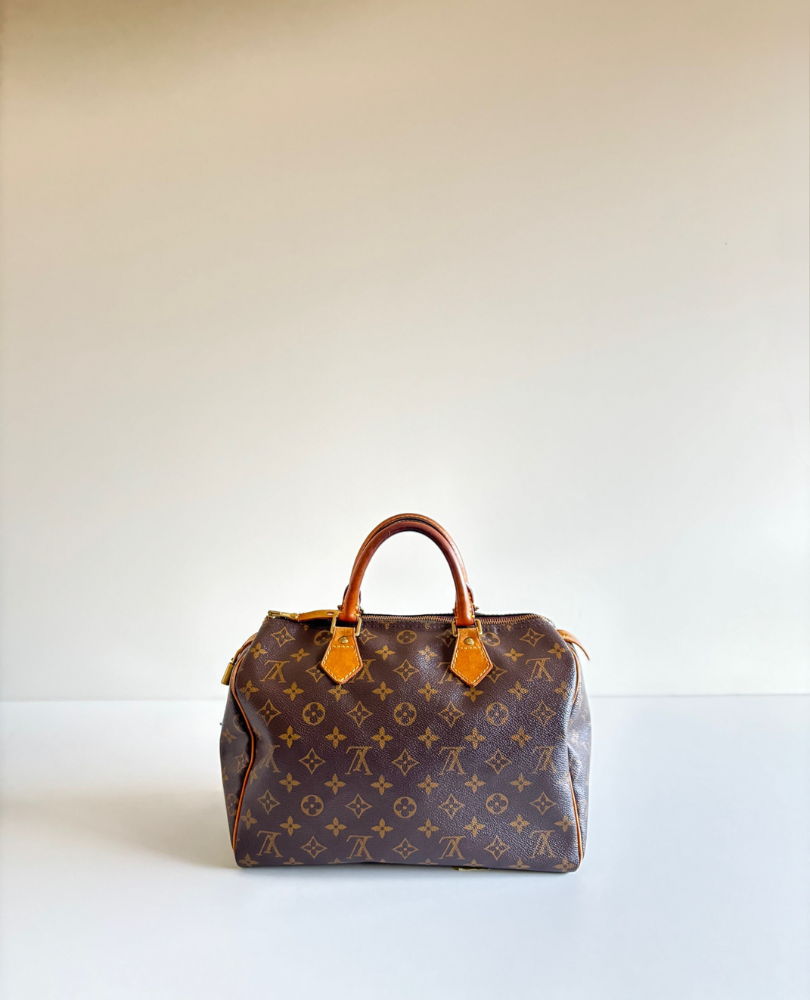 Louis Vuitton Speedy 30 in monogram canvas